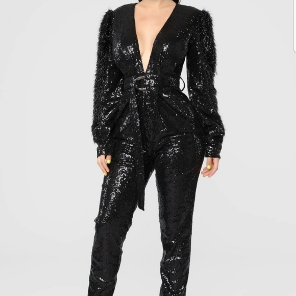 BLACK SEQUINED JUMPER - Picture 10 of 10